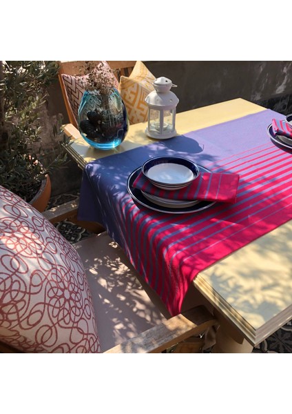 Home 5 Parça Yemek Takımı-4 Peçete 1 Masa Örtüsü