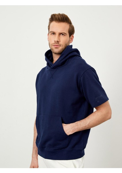 Pamuk Kapüşonlu Oversize Kısa Kollu Basic Sweatshirt