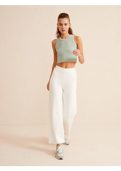 Yuvarlak Yaka Pamuklu Slim Fit Triko Atlet