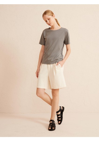 Bisiklet Yaka Pamuk Rahat Kesim Basic T-Shirt
