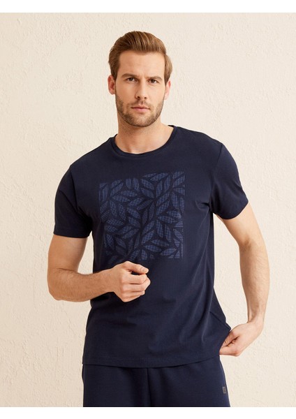 Bisiklet Yaka Pamuk Regular Fit Baskılı T-Shirt fiyatları