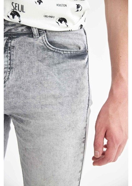 Skinny Fit Bermuda Jean Şort V6248AZ21HS modelleri