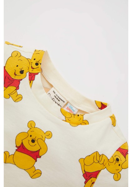 Erkek Bebek Winnie The Pooh Lisanslı Regular Fit Pamuklu Kısa Kollu Şort Pijama Takım Y0291A222SM modelleri