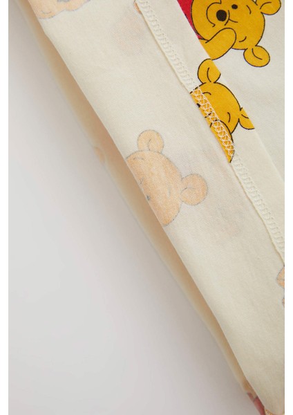 Erkek Bebek Winnie The Pooh Lisanslı Regular Fit Pamuklu Kısa Kollu Şort Pijama Takım Y0291A222SM fırsatları