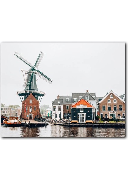 Cakatablo Hollanda Yeldeğirmeni ve Şirin Kasaba