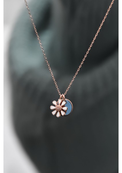 925 Ayar Gümüş Rose Kaplama Mineli B Harfli Papatya Kolye fiyatları