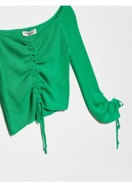 10192 Omzu Açık Büzgülü Bağcıklı Kazak-Yeşil modelleri