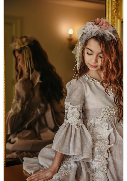 Taçlı , Özel Tasarım Vintage Kız Çocuk Elbise modelleri