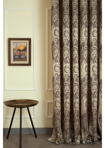 Fon Perde Damask Desen Koyu Kahve 1-2,5 Orta Sık Pile 60x260