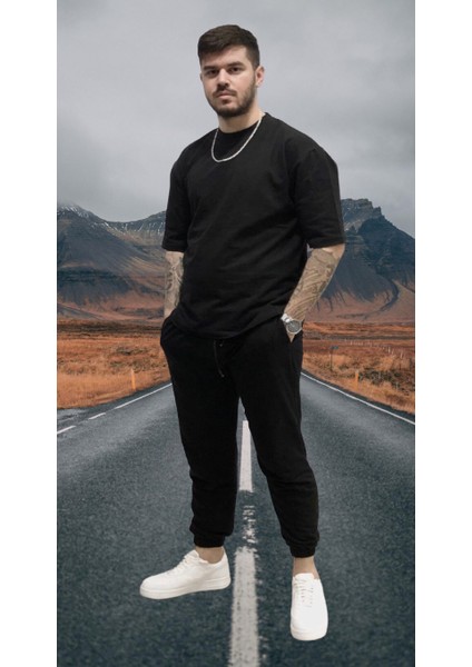 Yuvarlak Yaka %100 Pamuk Çift Cep Oversize Relaxed Kısakollu Yazlık Erkek Eşofman Takımı