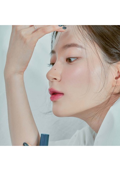 Nemli ve Parlak Görünüm Sağlayan Dewy Ful Water Tint Thulian modelleri