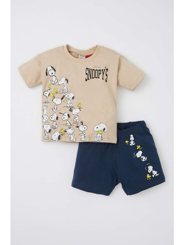 DeFacto Erkek Bebek Snoopy Lisanslı Regular Fit Pamuklu Kısa Kollu Tişört Şort Takım X3554A222SM