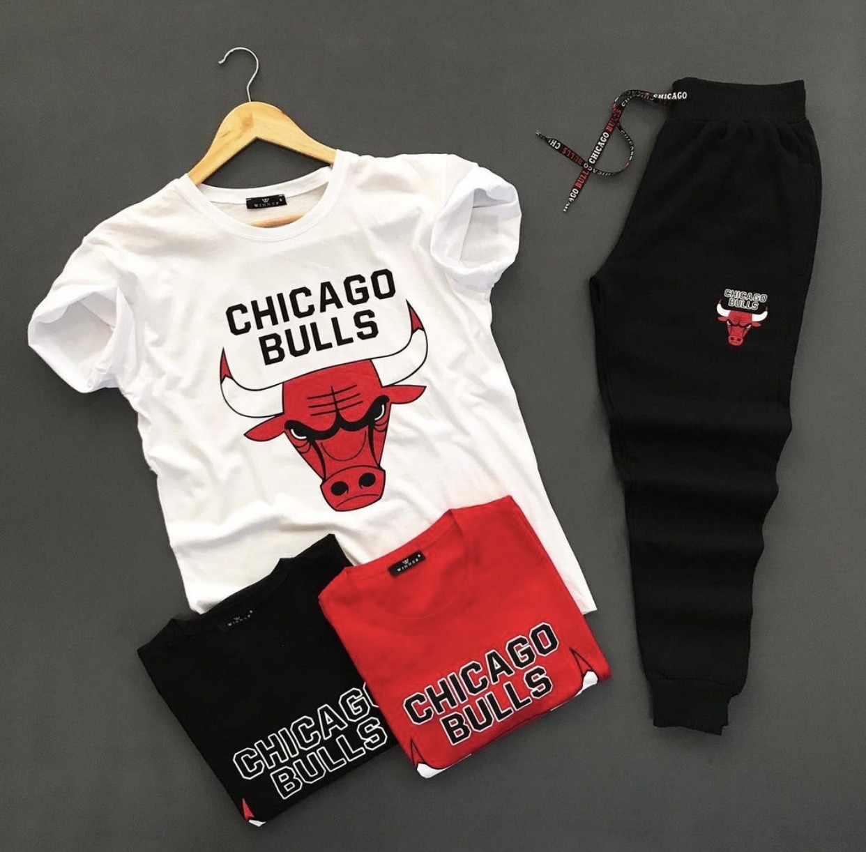 Amor Man Bulls Dijital Baskılı %100 Pamuk Kısa Kollu Yazlık Ultra Hafif 4lü Erkek Eşofman Takımı