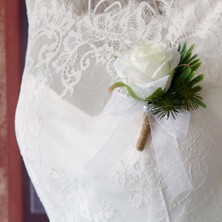 Ashley Beyaz Broş Gelin Damat Nedime Koruyucu Yapay Kumaş Çiçek Pin (Yurt Dışından)