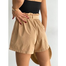 Fav Style Kadın Yüksel Bel Lastikli Kuşaklı Çift Cepli Gabardin Şort Bej