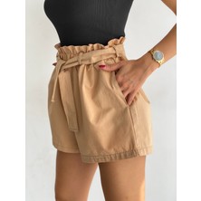 Fav Style Kadın Yüksel Bel Lastikli Kuşaklı Çift Cepli Gabardin Şort Bej