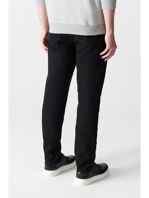 Avva Erkek Siyah Eskitme Yıkamalı Likralı Slim Fit Jean Pantolon E003512