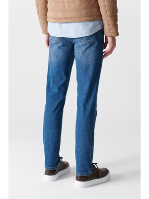 Avva Erkek Mavi Eskitme Yıkamalı Likralı Slim Fit Jean Pantolon E003521