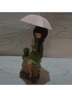 Myk Hediyelik Şemsiyeli Kız Dekoratif Ev - Arkadaş - Sevgili Hediyesi