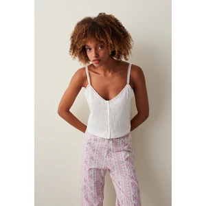 Blanc Button Atlet