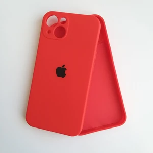 More Gsm Apple iPhone 13 Uyumlu Kamera Korumalı Lansman Içi Kadife Silikon Kılıf - Kırmızı