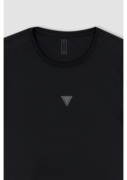 Fit Slim Fit Bisiklet Yaka Sporcu Tişört X6142AZ22SM