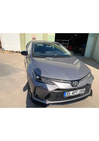 Toyota Corolla 2019+ Batman Ayna Kapağı - Piano Black