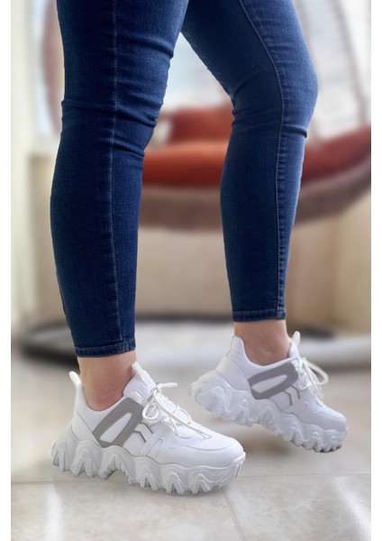 Kadın Sneaker Kalın Taban Bağcıklı Beyaz Spor Ayakkabı fiyatları