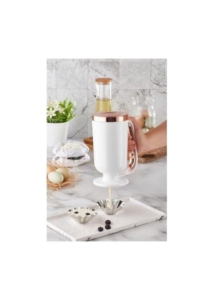 Hamur Dağıtıcı Beyaz Bakır Renkli 900ML Vp 133