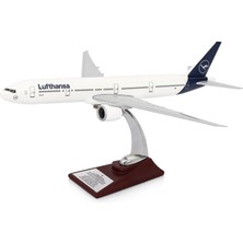Zekupp Lufthansa Boeing 777-300 1/200 Maket Uçak