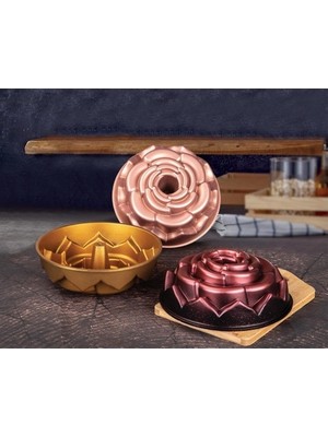 Lavonni Granit Döküm Gül Desenli Kek Kalıbı