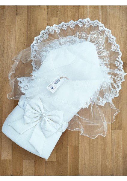 Kız Erkek Bebek Duvaklı Kundak Battaniyesi