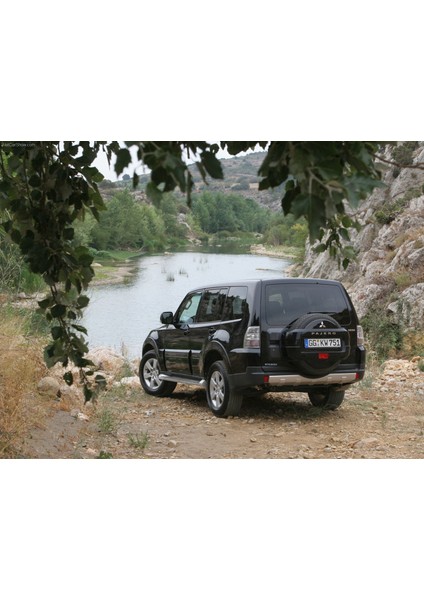 Mitsubishi Pajero 2008-2016 Arka Cam Sileceği Silecek Süpürgesi 34CM modelleri