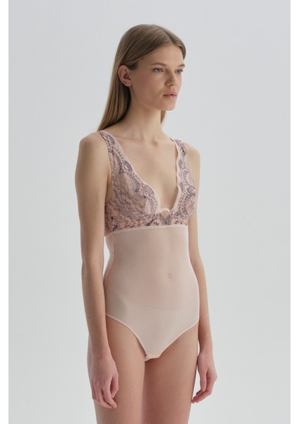 Pembe Body