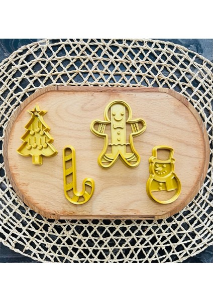 Yılbaşı 4'lü Kurabiye Kalıbı ve Hamur Kesici