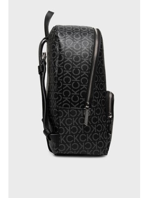 Calvin Klein Logolu Ayarlanabilir Omuz Askılı Fermuarlı Çanta Bayan Çanta K60K609356 0gj