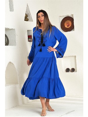 Keyifli Moda Kadın Saks Mavi Tribal Siyah Nakışlı Püsküllü Kolları Volanlı Kat Kat Uzun Elbise