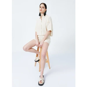 Crop Gömlek Yaka Düz Bej Kadın Gömlek MONDORF