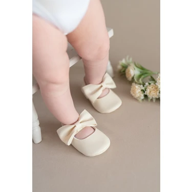 First Step Krem Kız Bebek Suni Deri Fiyonklu Babet