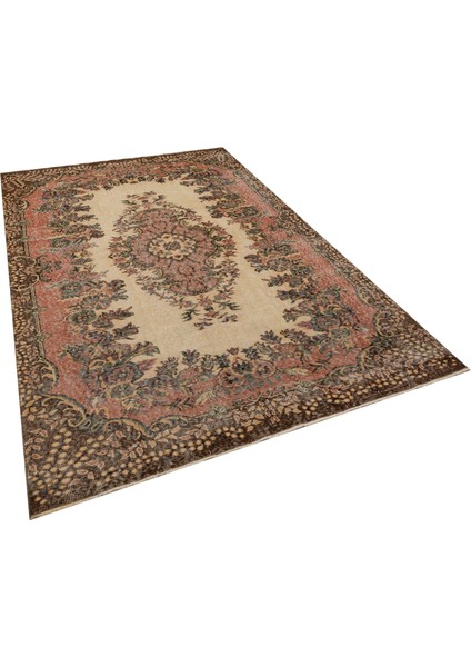 El Dokuma Vintage Halı 185 x 292 cm 8533