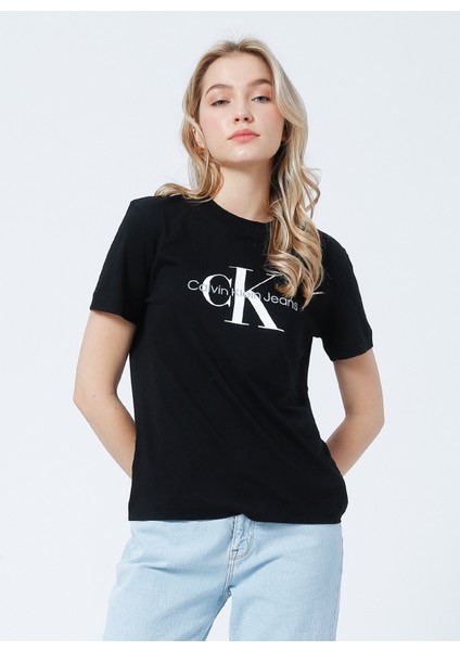 Kadın Core Monologo Regular T-Shirt