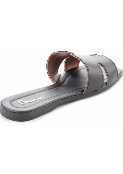 Siyah Kadın Terlik Hafif Malzeme ile Rahat Kullanım fırsatları