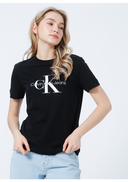 Kadın Core Monologo Regular T-Shirt fiyatları