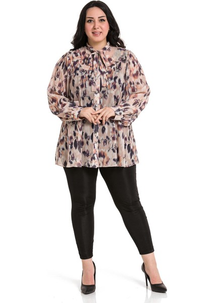 Büyük Beden Çiçek Desenli Kendinden Fularlı Manşetli Somon Şifon Gömlek