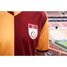 Metin Oktay Forma