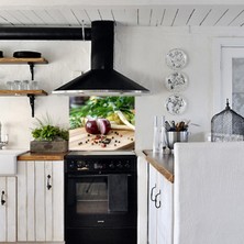 Tilki Dünyası Mutfak Ocağı Arkası Soğanlar Sticker