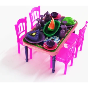 Yemek Masası Pembe Aksesuarlı