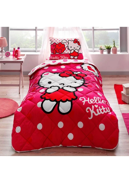 Hello Kitty Yorgan Seti Yastık Hediyeli