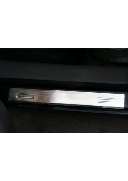 Volkswagen Golf 4 Kapı Eşiği 4 Parça Paslanmaz Çelik 1998-2004 Modeller