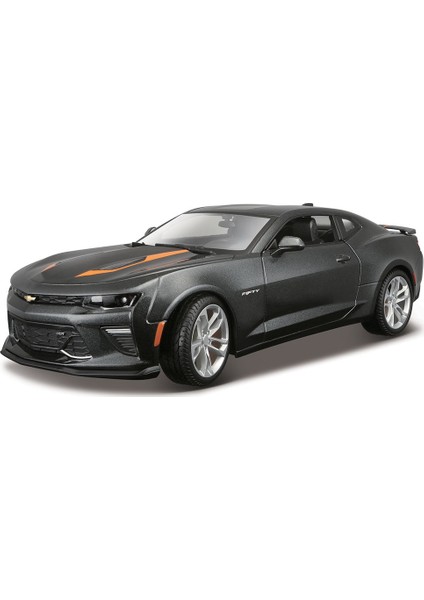 Special Edition 2017 Chevrolet Camaro Fifty 1:18 Model Ara